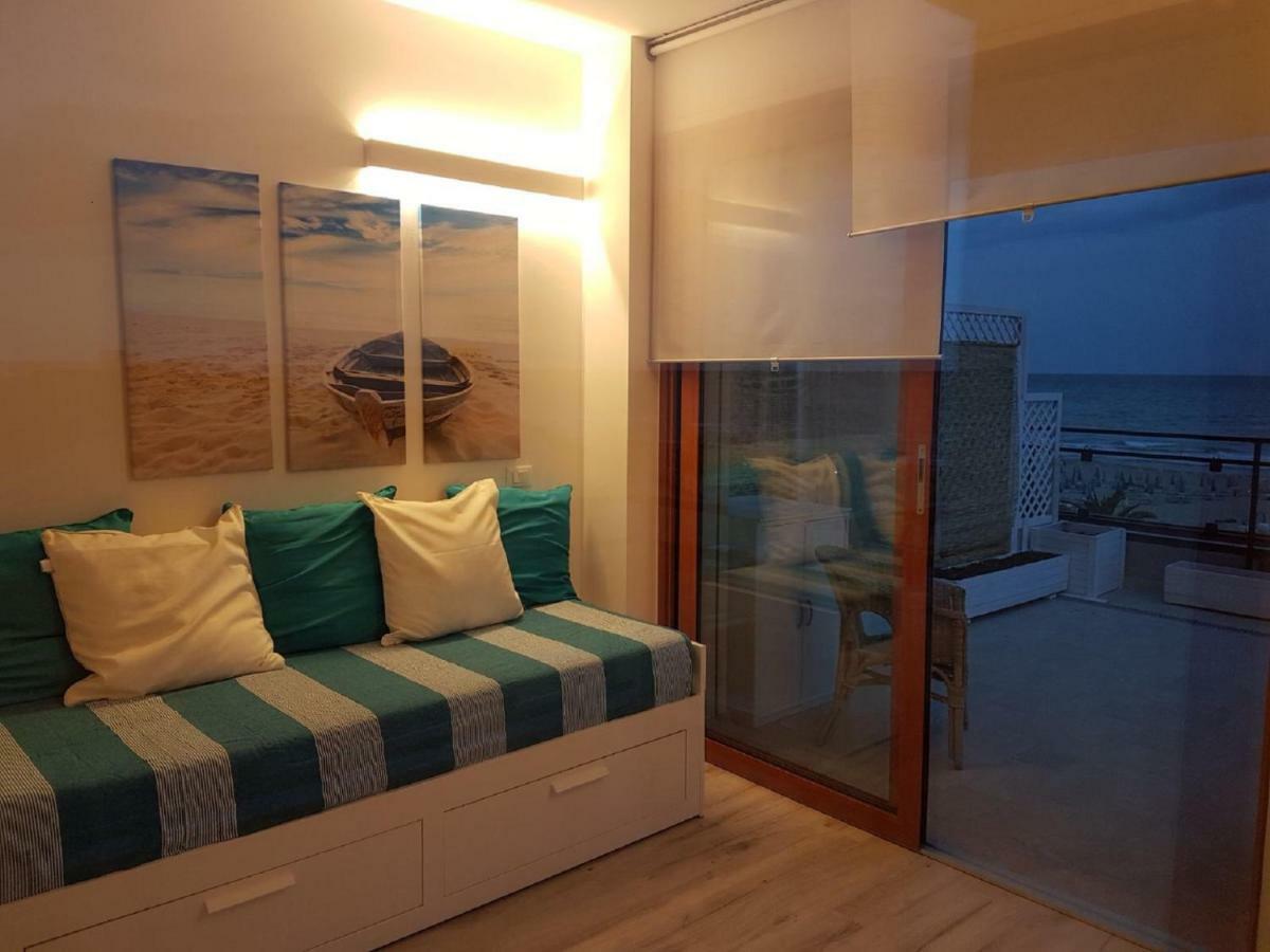 Appartamenti Frontemare Торторето Экстерьер фото